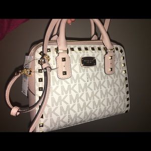 michael kors purse